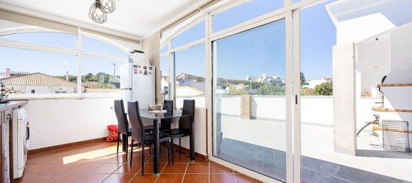 5 bedrooms House in Almada, Portugal No. 98319 24