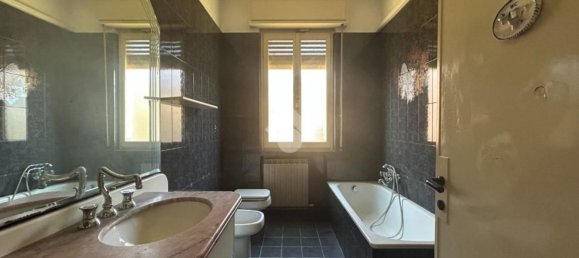 12 rooms House in Isola della Scala, Italy No. 260507 28