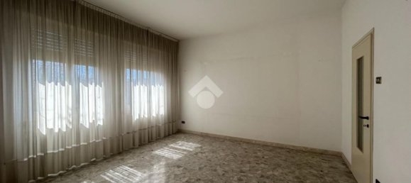 12 rooms House in Isola della Scala, Italy No. 260507 18