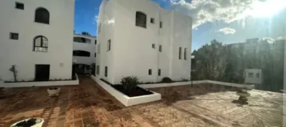 4 bedrooms Apartment in Marbella, Spain No. 183033 6