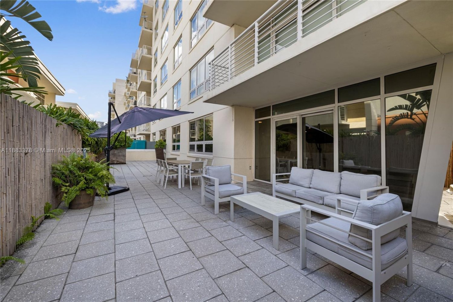 2 غرف نوم عقار تجاري في Miami, الولايات المتحدة رقم 615411