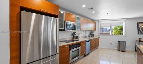 2 غرف نوم عقار تجاري في Miami, الولايات المتحدة رقم 615411 13