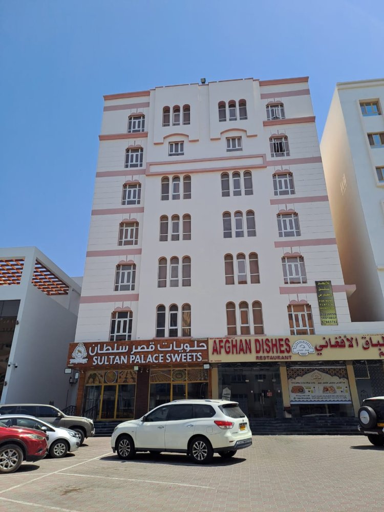 2 Schlafzimmer Wohnung in Muscat, Oman, Nr. 1726