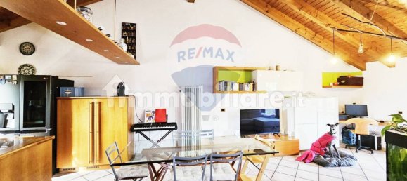 6 غرف نوم منزل في Venegono Superiore, Italy رقم 167300 37