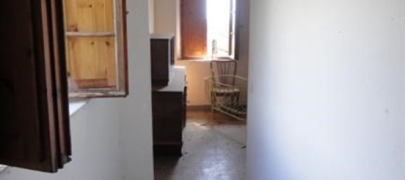 10 rooms House in San Gimignano, Italy No. 195469 3