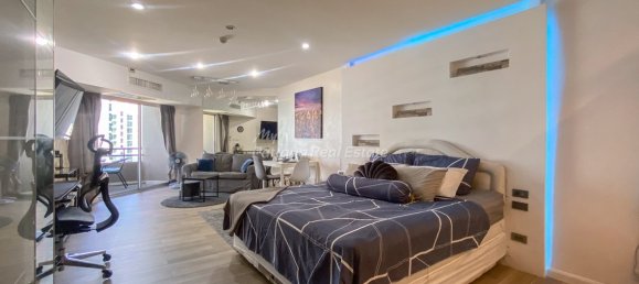 Studio in the Condo in Pattaya, Thailand No. 11278 3