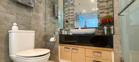 Studio in the Condo in Pattaya, Thailand No. 11278 11