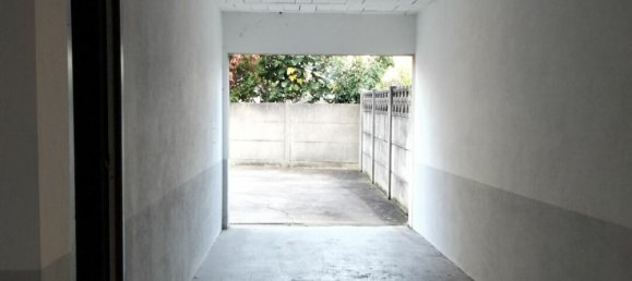 8 bedrooms Building in Vitry-sur-Seine, France No. 163862 5