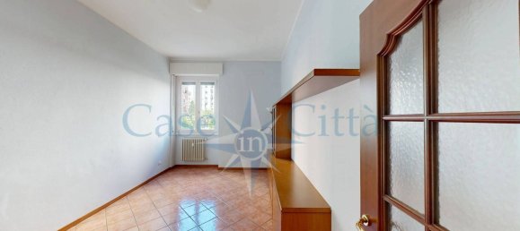 2 bedrooms Apartment in Milan, Italy No. 364202 12