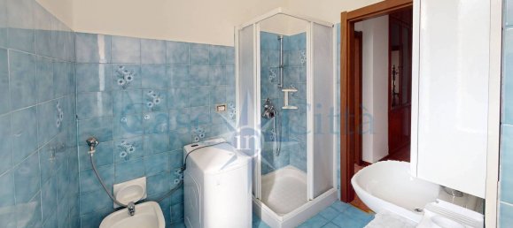 2 bedrooms Apartment in Milan, Italy No. 364202 30
