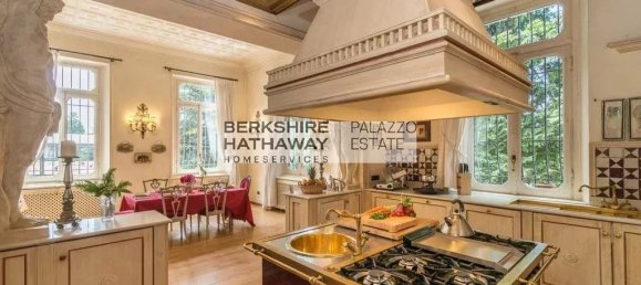 11 Schlafzimmer Villa in Varese, Italy, Nr. 188334 17