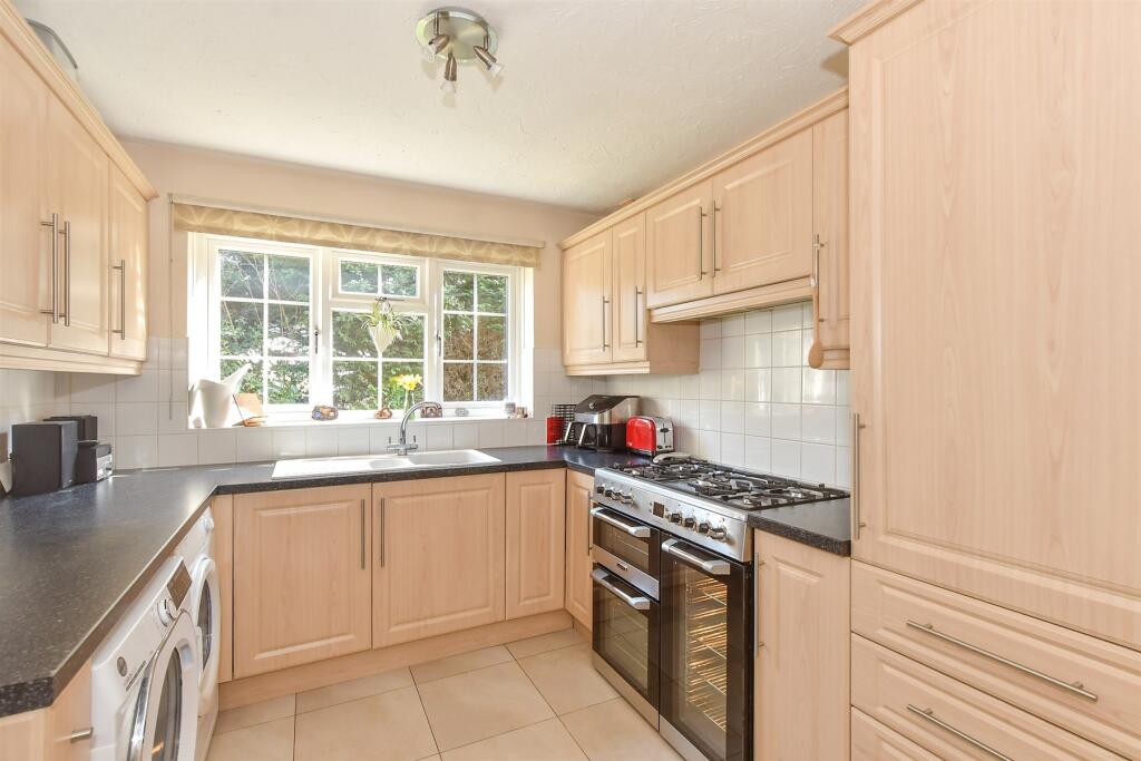 3 bedrooms Commercial property in Essex, United Kingdom No. 4050