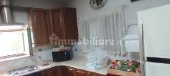 4 bedrooms House in Brogliano, Italy No. 307290 4