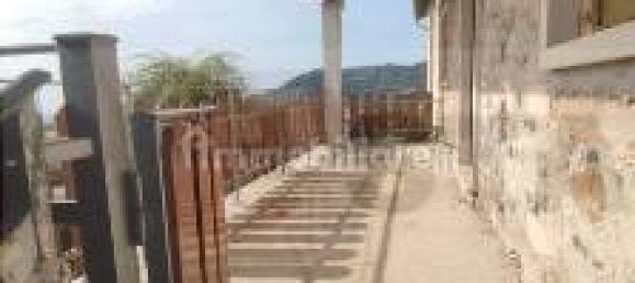 4 bedrooms House in Brogliano, Italy No. 307290 44