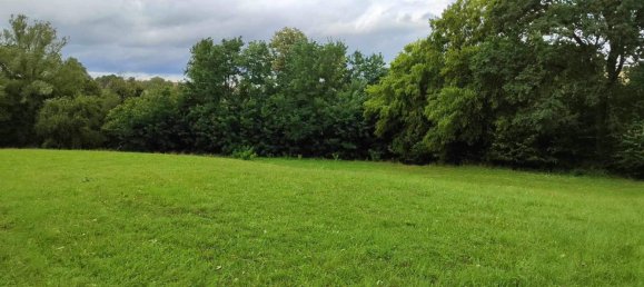  Land in Volmunster, France No. 89054 2