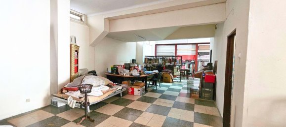 370m² Commercial property in Oeiras, Portugal No. 132412 6