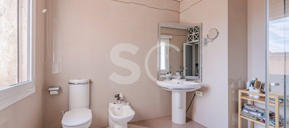 4 bedrooms Apartment in Ciutat Vella, Spain No. 29314 6