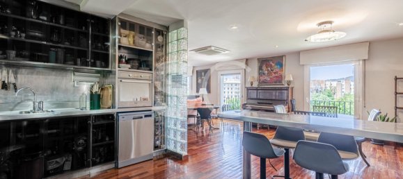 4 bedrooms Apartment in Ciutat Vella, Spain No. 29314 4