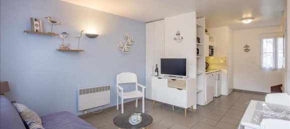 Дом с 2 спальнями в Ла Флот, Франция № 343629 3