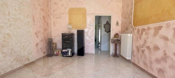 Apartamento de 4 habitaciónes en Andria, Italy No. 16441 5