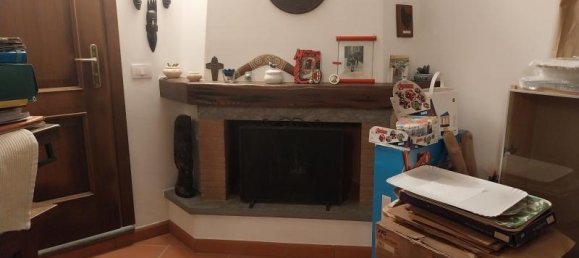 6 rooms Apartment in Pietrasanta, Italy No. 236254 11