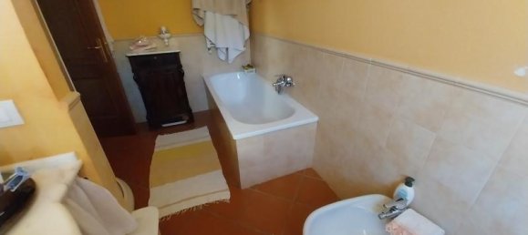 6 rooms Apartment in Pietrasanta, Italy No. 236254 13