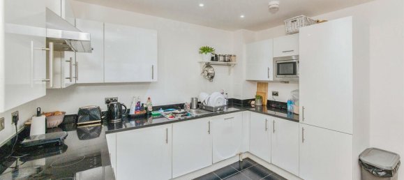 1 bedroom Apartment in Harrow, United Kingdom No. 6384 2