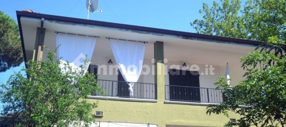 2 bedrooms House in Comacchio, Italy No. 124006 3