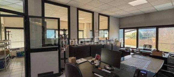 Entrepôt à Bernareggio, Italy 3480m² No. 215879 16