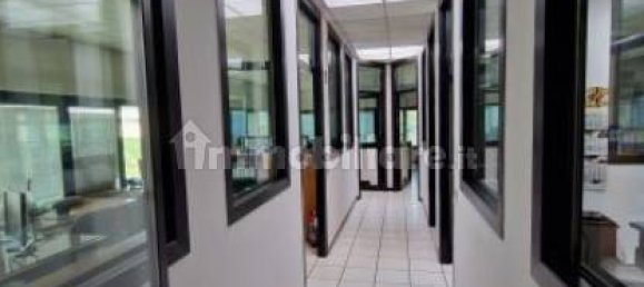 Entrepôt à Bernareggio, Italy 3480m² No. 215879 14