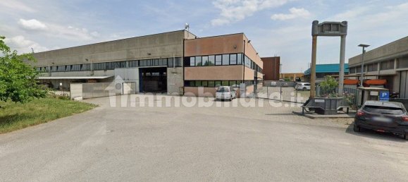 Entrepôt à Bernareggio, Italy 3480m² No. 215879 19