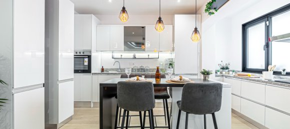 3 Schlafzimmer Wohnung in Eixample, Spain, Nr. 141806 6