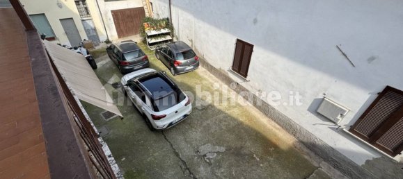Apartamento de 4 dormitorios en Gorgonzola, Italy No. 356505 36