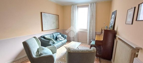 5غرفة بناية في Gambara, Italy رقم 18112 7