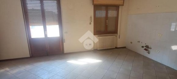 5غرفة بناية في Gambara, Italy رقم 18112 18