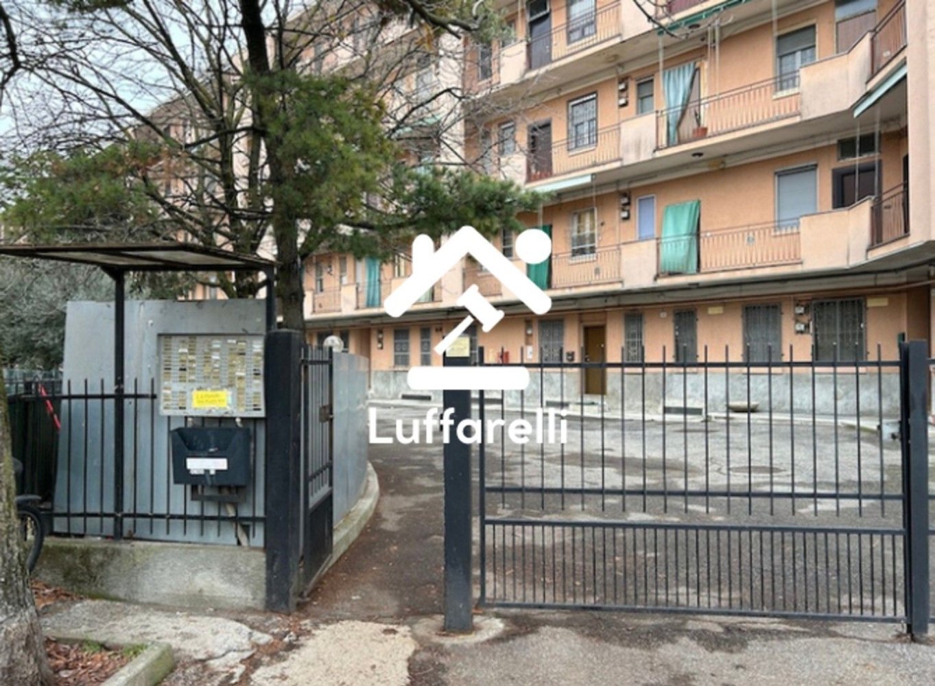 3 rooms Apartment in Locate di Triulzi, Italy No. 7265