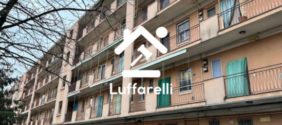 3 rooms Apartment in Locate di Triulzi, Italy No. 7265 2