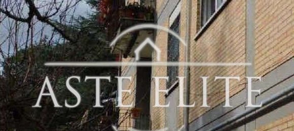 4غرفة شقة في Rome, Italy رقم 24278 10