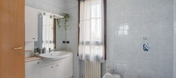 Apartamento de 3 divisões em Meda, Italy N.º 8788 89