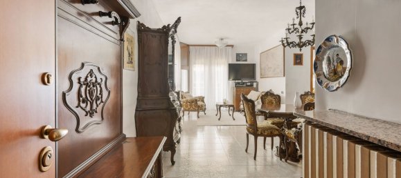 Apartamento de 3 divisões em Meda, Italy N.º 8788 2
