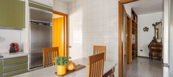 Apartamento de 3 divisões em Meda, Italy N.º 8788 34