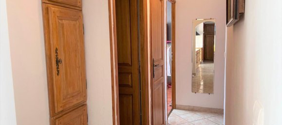 Apartamento de 2 dormitorios en Saint-Quentin, France No. 267919 14