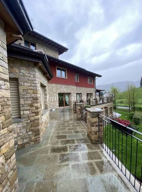 Edificio de 1 habitación en Palazzago, Italy No. 264142