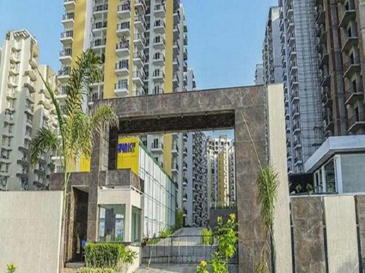 Casa de 2 dormitorios en Noida, India No. 68121