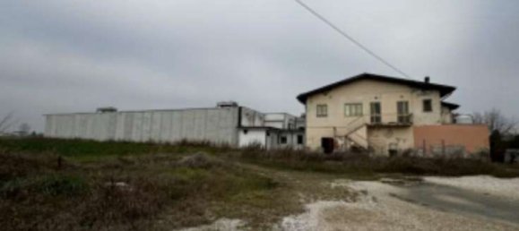 4465m² Warehouse in Verona, Italy No. 376382 4