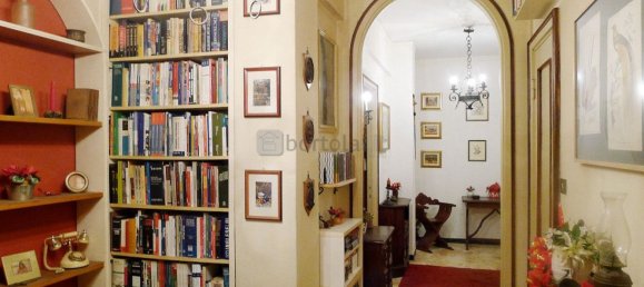 Apartamento de 7 divisões em Genoa, Italy N.º 238842 10