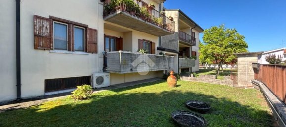 3 rooms Apartment in Isola della Scala, Italy No. 260493 2