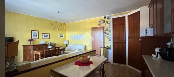3 rooms Apartment in Isola della Scala, Italy No. 260493 6