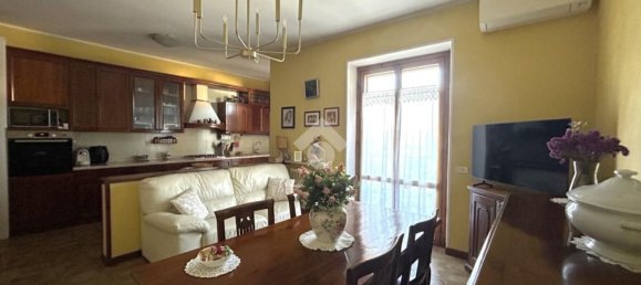 3 rooms Apartment in Isola della Scala, Italy No. 260493 3