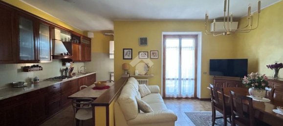3 rooms Apartment in Isola della Scala, Italy No. 260493 4